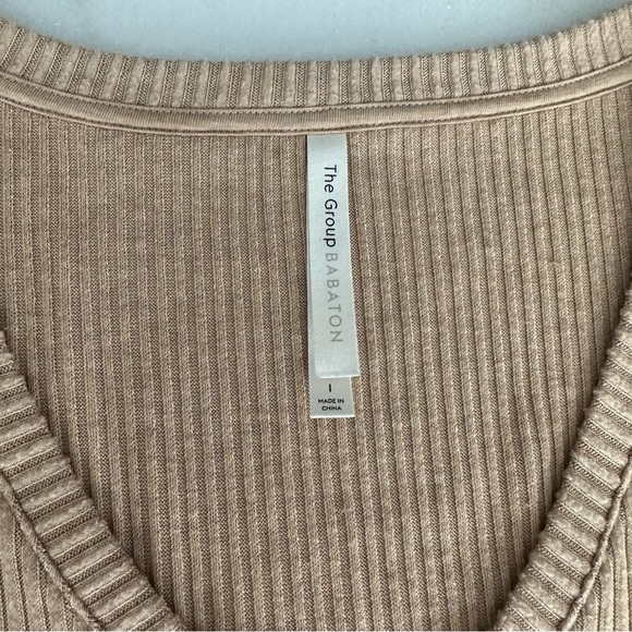 Aritzia The Group by Babaton Traverse Long-sleeve Heather Tan - Size 1 (Small) - Picture 2 of 4